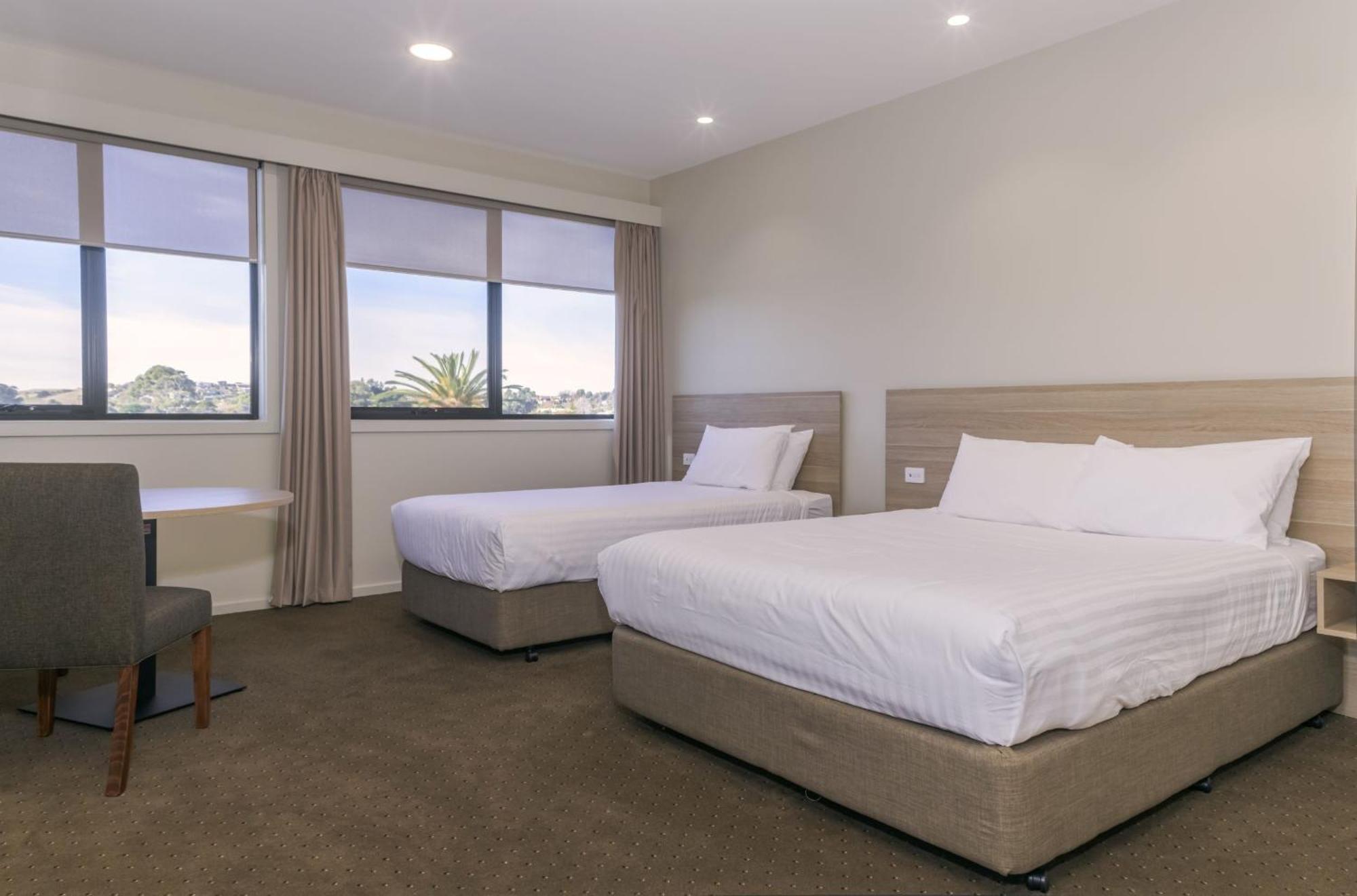 Elimatta Hotel Девънпорт Екстериор снимка